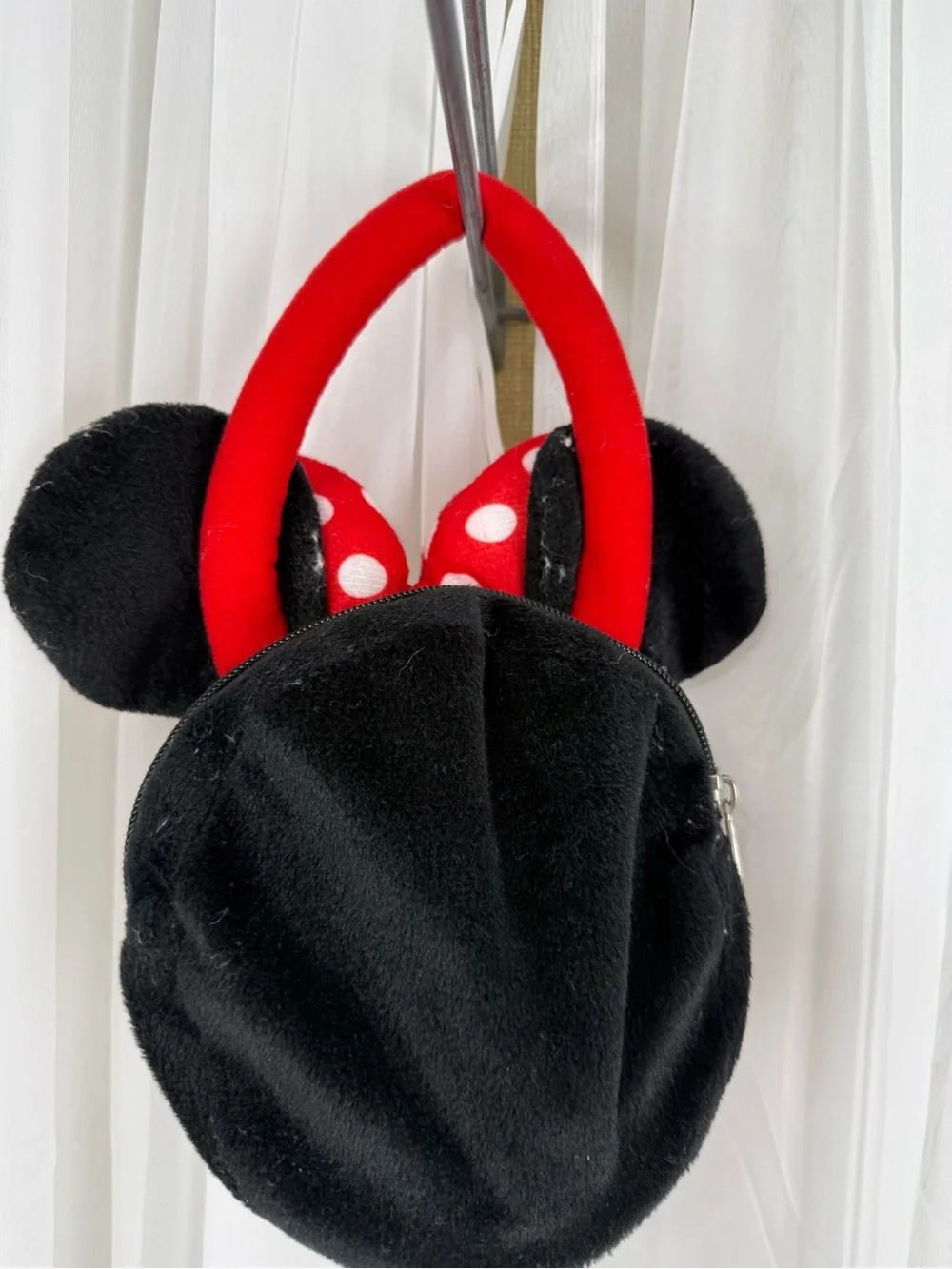 Disney Minnie Mouse Plush Purse Red Polka Dot Bow